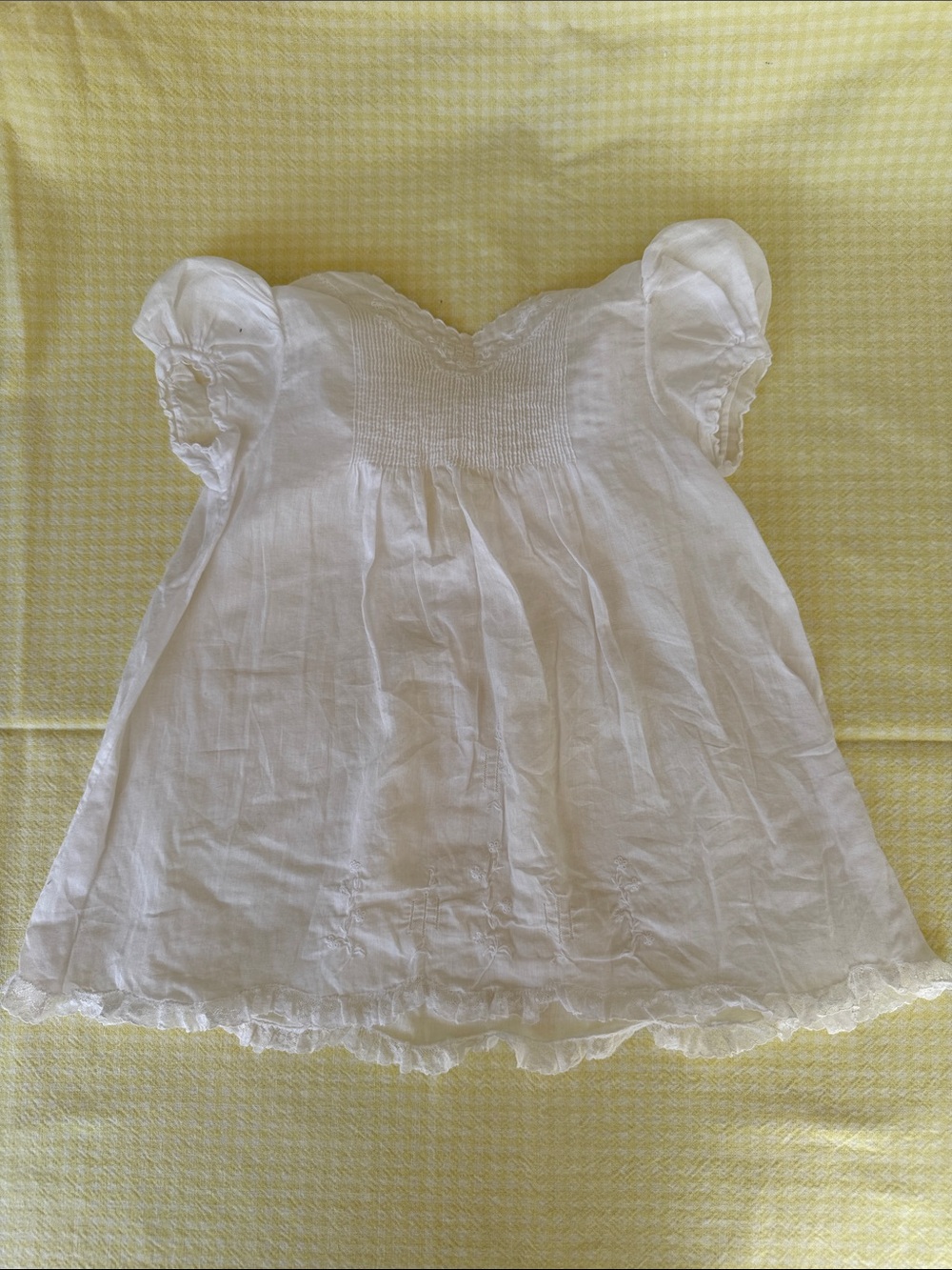 White Girls' Puff Sleeve Smocked Dress